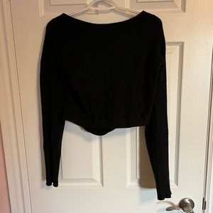 Black cropped sweater with open back - forever 21 - 3X